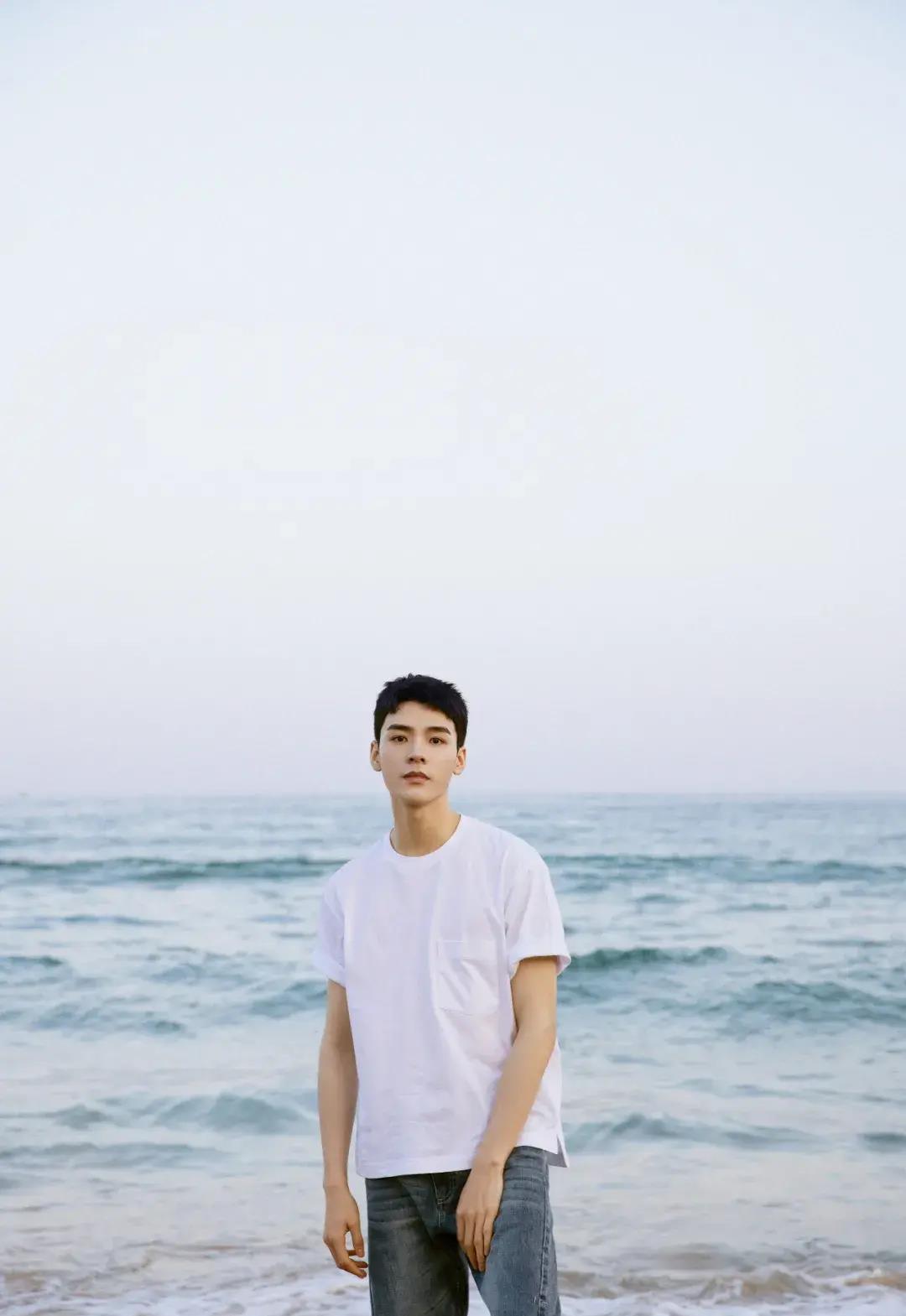 校草脸男星图鉴,男校草图片帅气