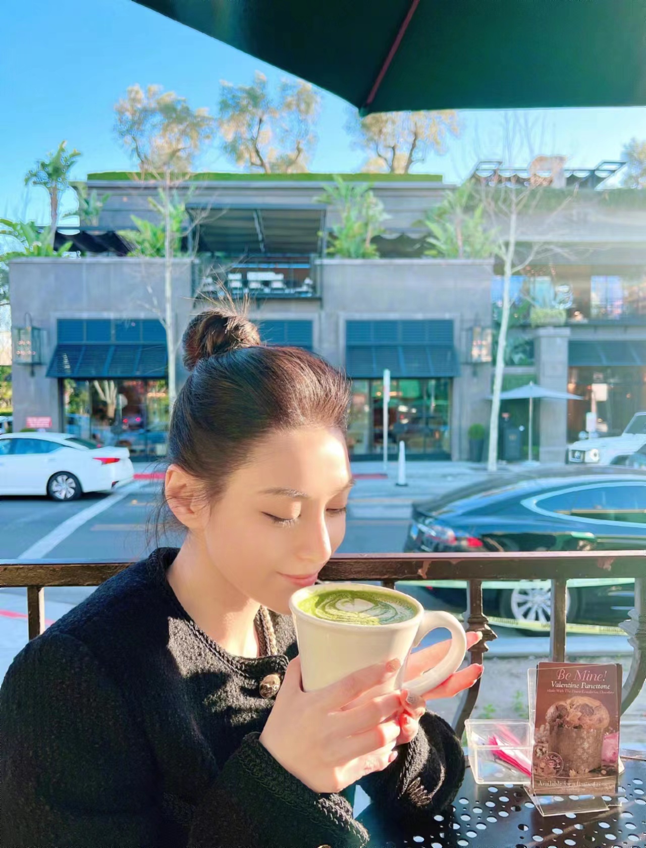 阿娇同款穿搭,41岁阿娇戴帽子近期穿搭