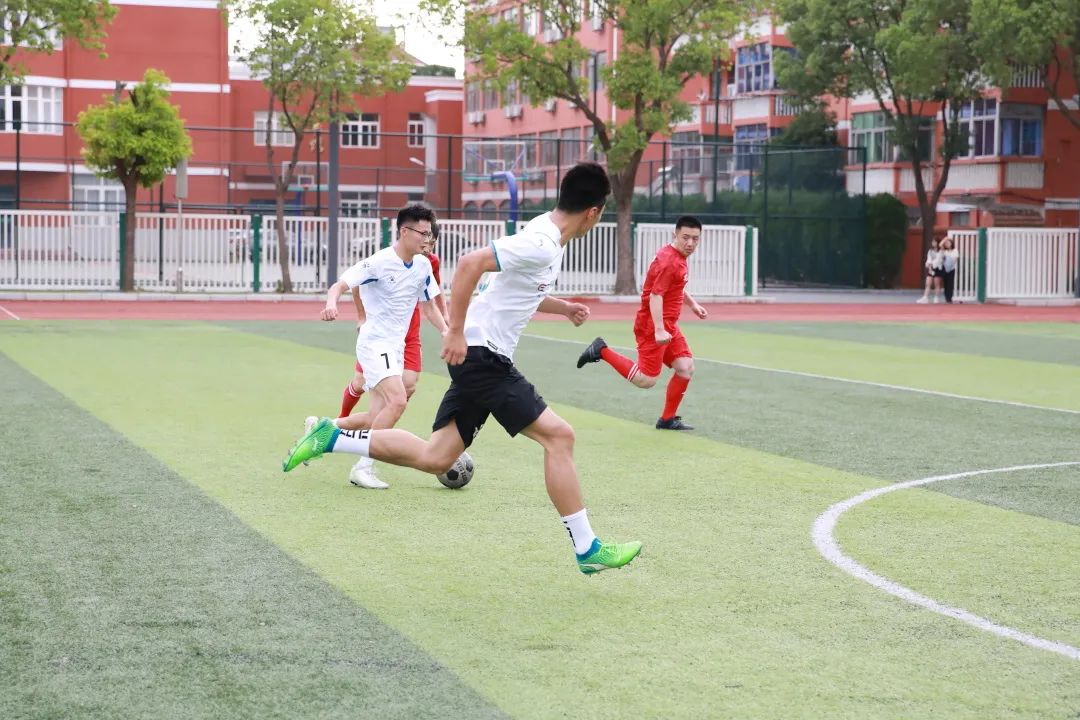 校园足球友谊赛高中,两市学校校级足球友谊赛