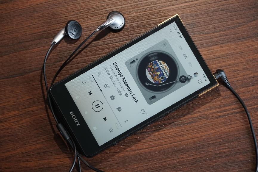 索尼耳机销量,索尼随身听黑砖2代价格