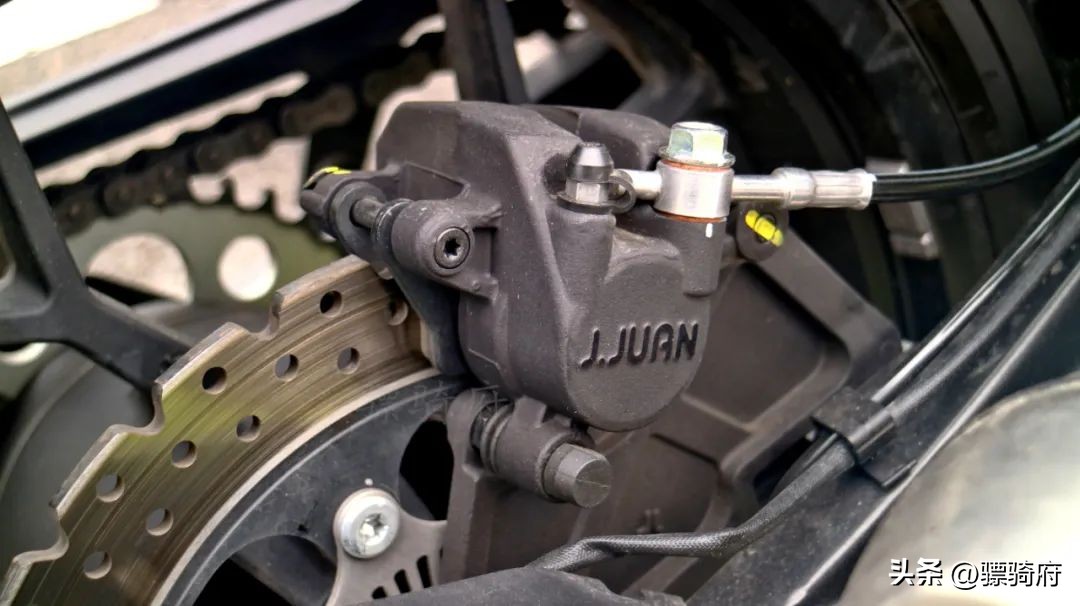 排量即是王道的下一句是什么,排量大真的可以为所欲为