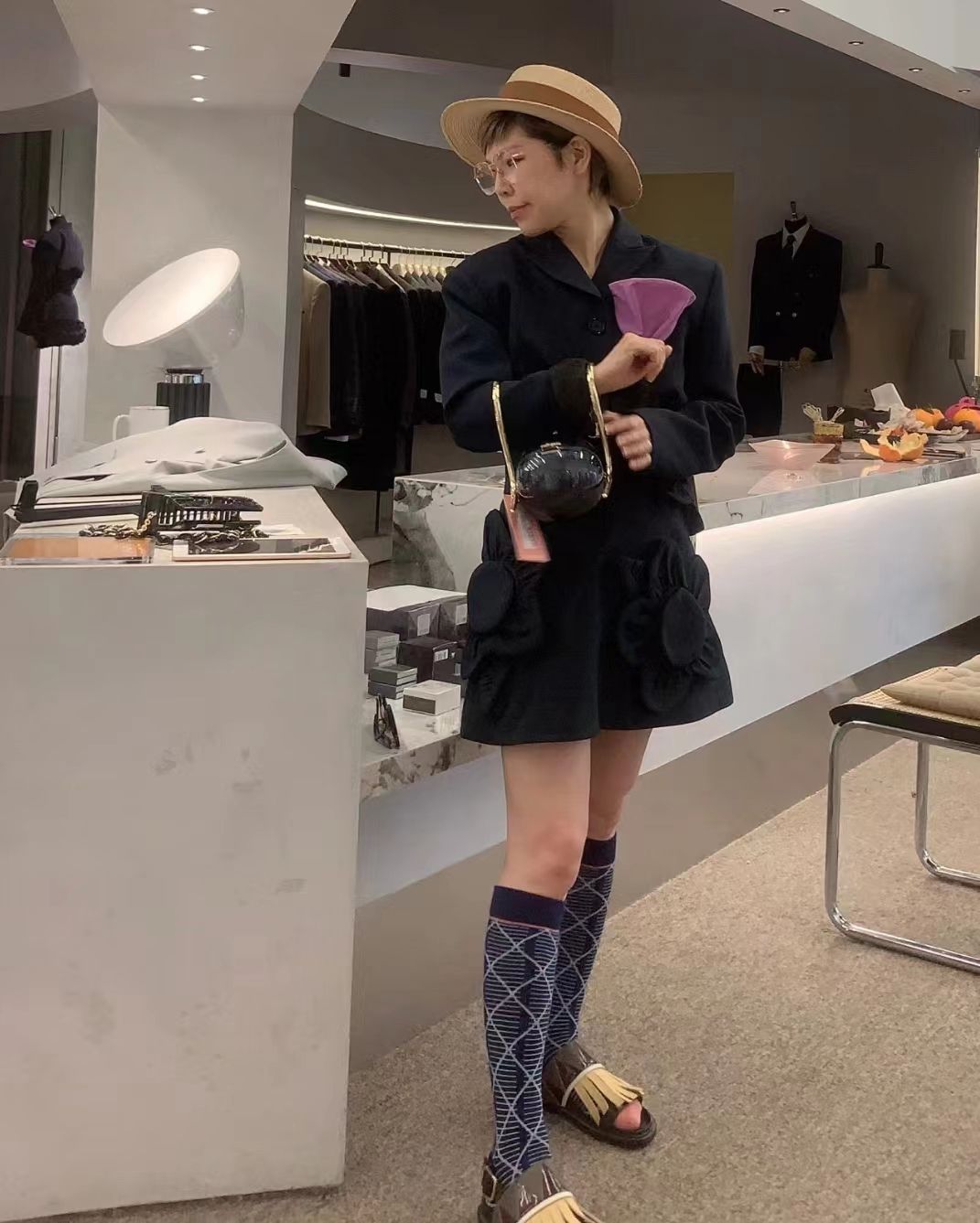 什么样的女生不适合穿碎花裙,年轻穿什么碎花裙好看