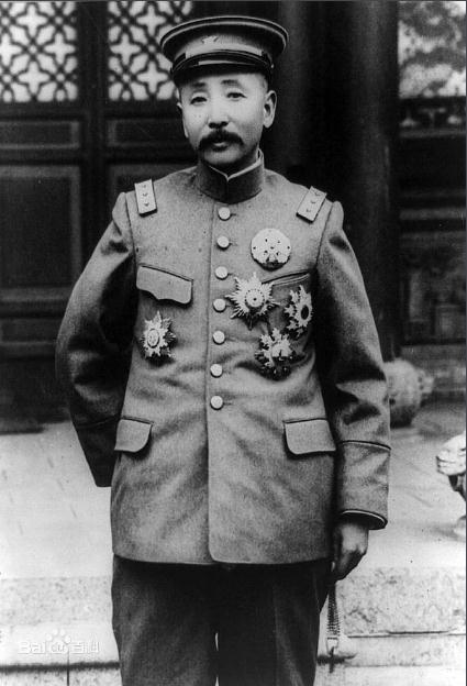 九一八事变张学良为何一枪不放,九一八事变时张学良为何弃守东北