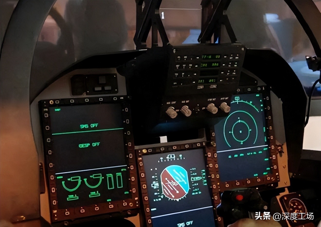 巴铁128亿人民币，购买20架歼10C战机：中国军工从不亏待巴铁兄弟