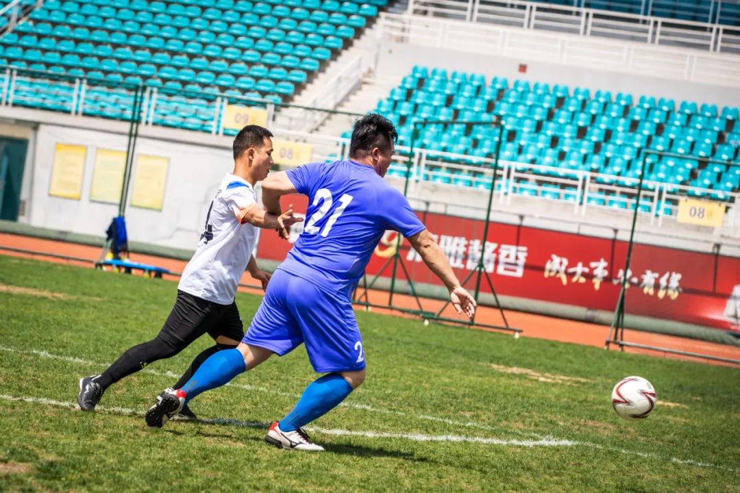 “蓝”骋绿茵“足”够精彩｜南京消防2023年“火焰蓝杯”五人制足球赛圆满落幕