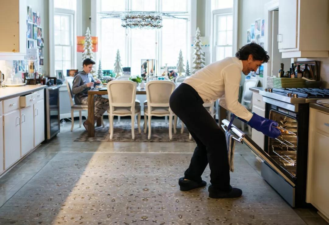 特鲁多个人图片,特鲁多贺新年