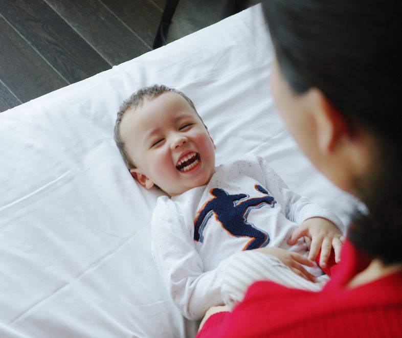 34岁女子花20万试管生娃,34岁女人花20万试管生下女儿