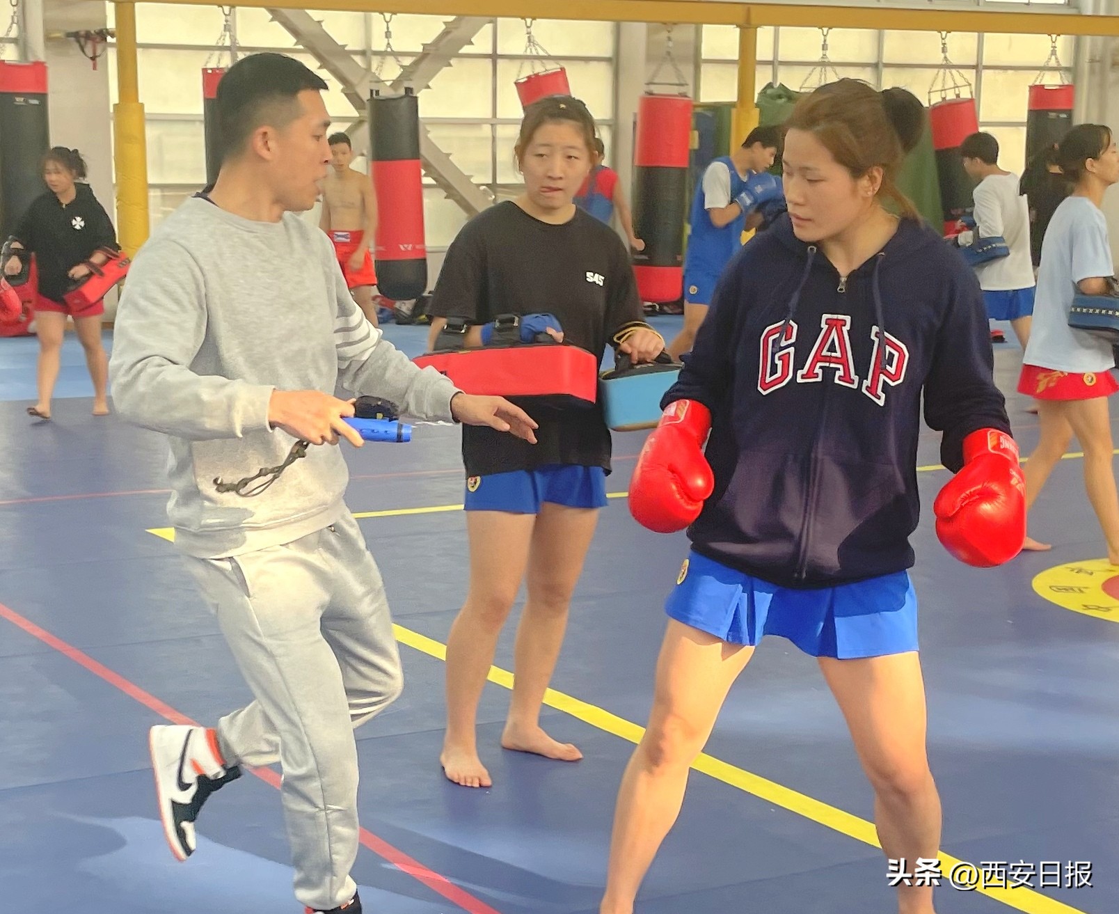 散打少帅吴雄演绎“男帅女兵”精彩故事