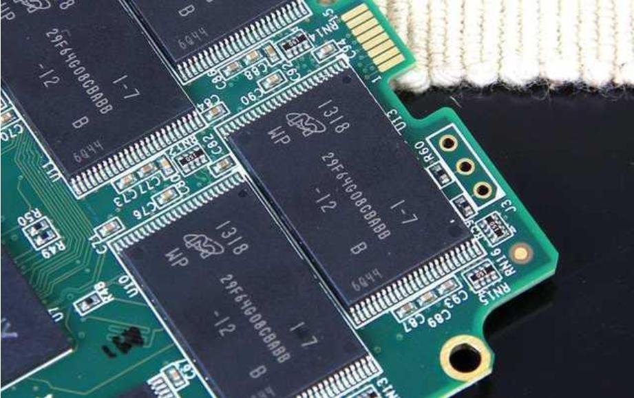 非华为安卓机可以装鸿蒙系统吗,鸿蒙系统是涵盖安卓系统吗