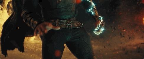 尺度没输过，口碑没赢过，DC也手撕鬼子了