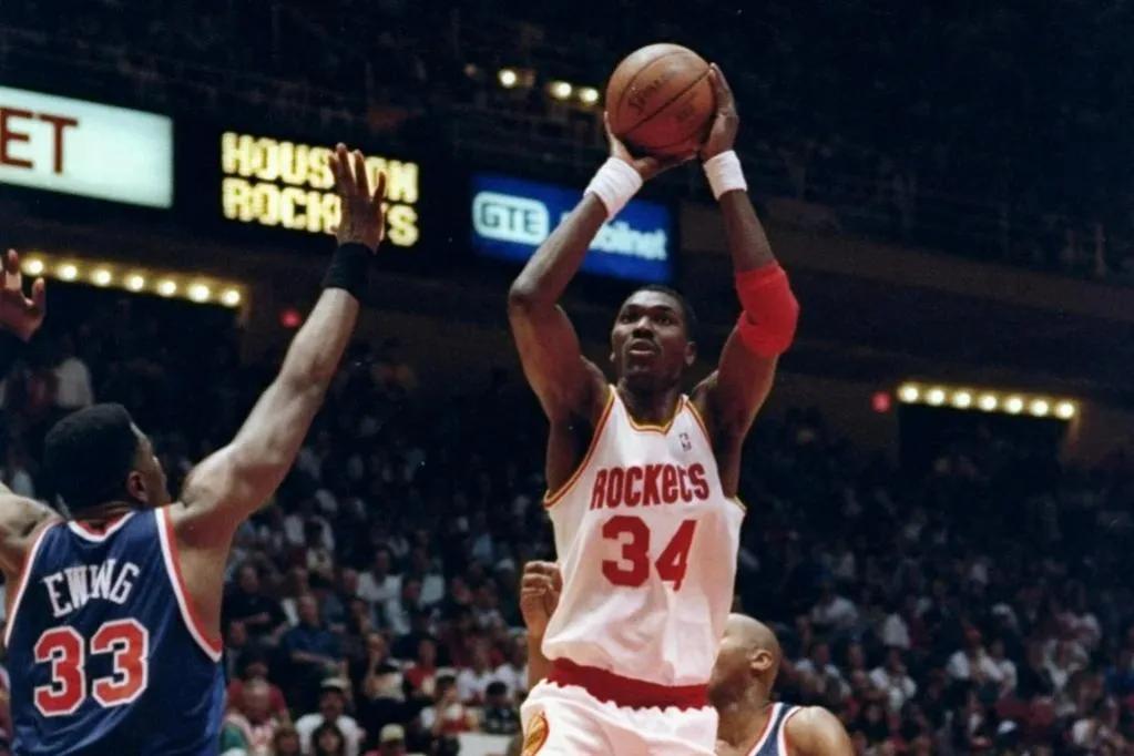 美媒评选NBA历史最佳阵：乔丹领衔,乔丹六次总决赛数据