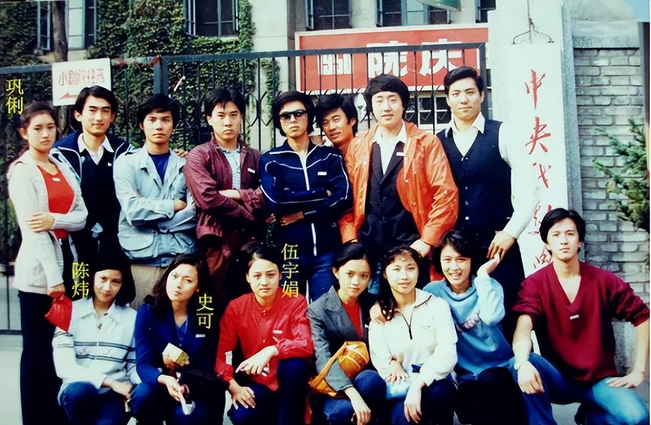 抑郁症跳楼致死的明星,8位因跳楼身亡去世的明星