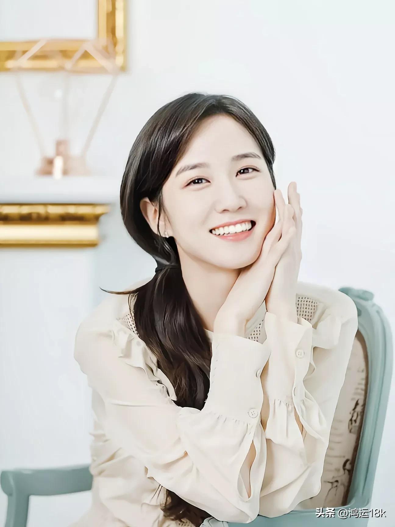 韩国女明星代言图片,韩国广告女明星谁代言多