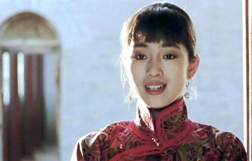 珠圆玉润的女星不比瘦美人香吗,瘦出排骨胸的5大女星