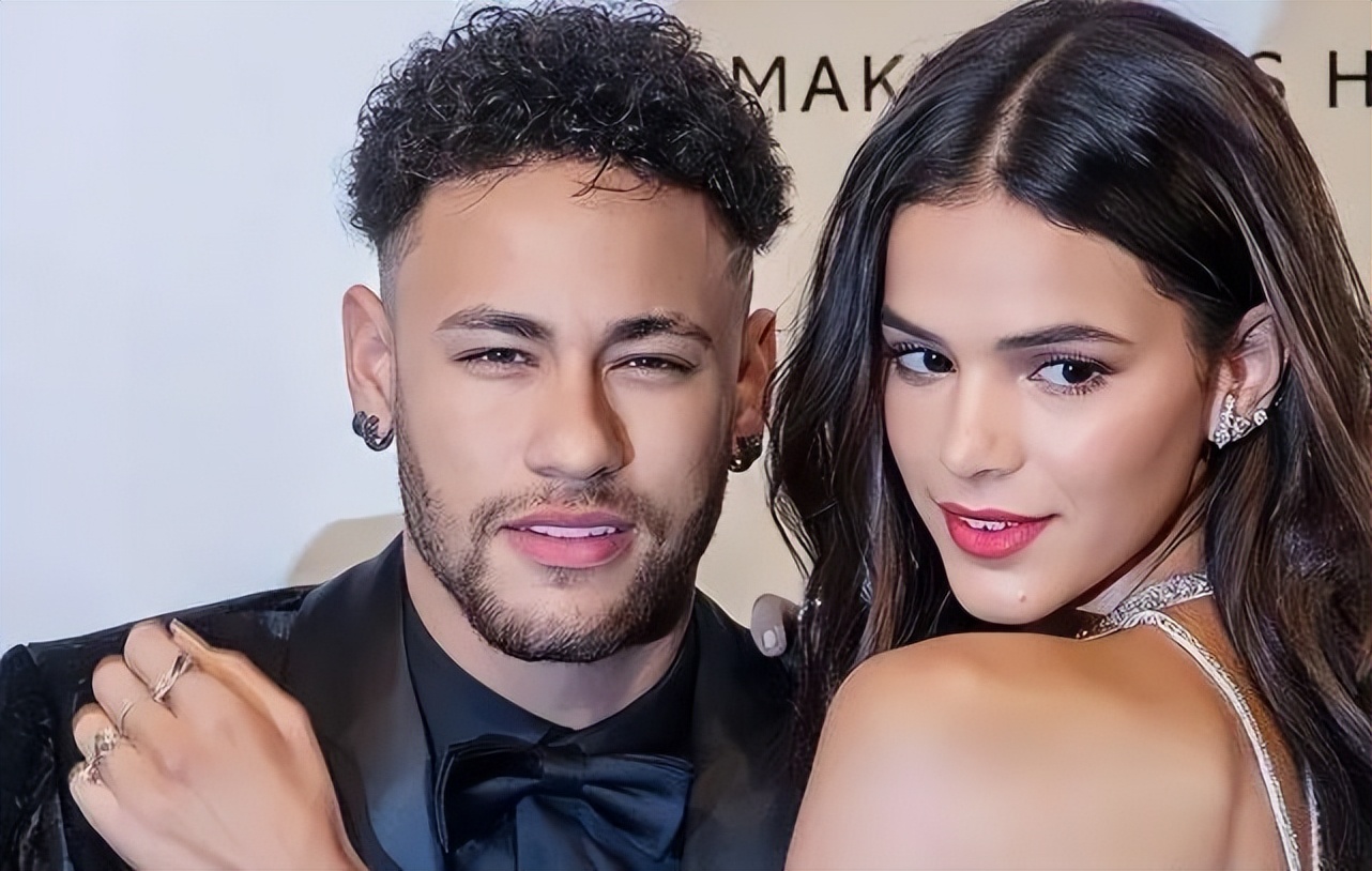 内马尔到底有多暖心,内马尔比赛后和粉丝暖心瞬间