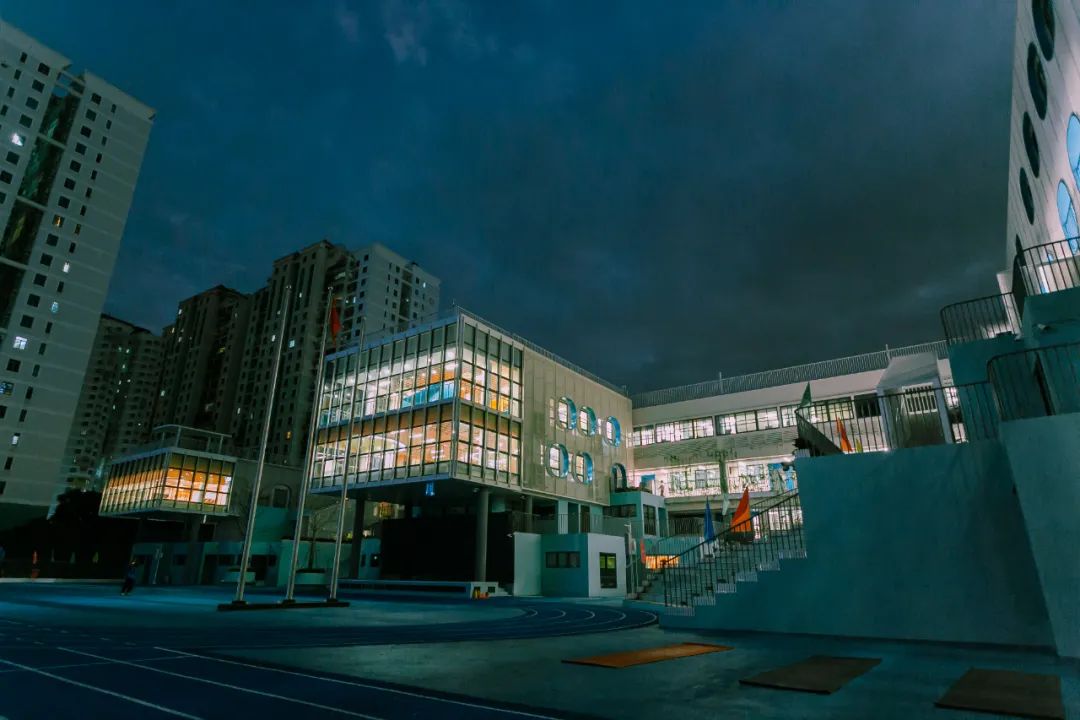 福田图书馆开馆了吗,最新的深圳福田图书馆地址