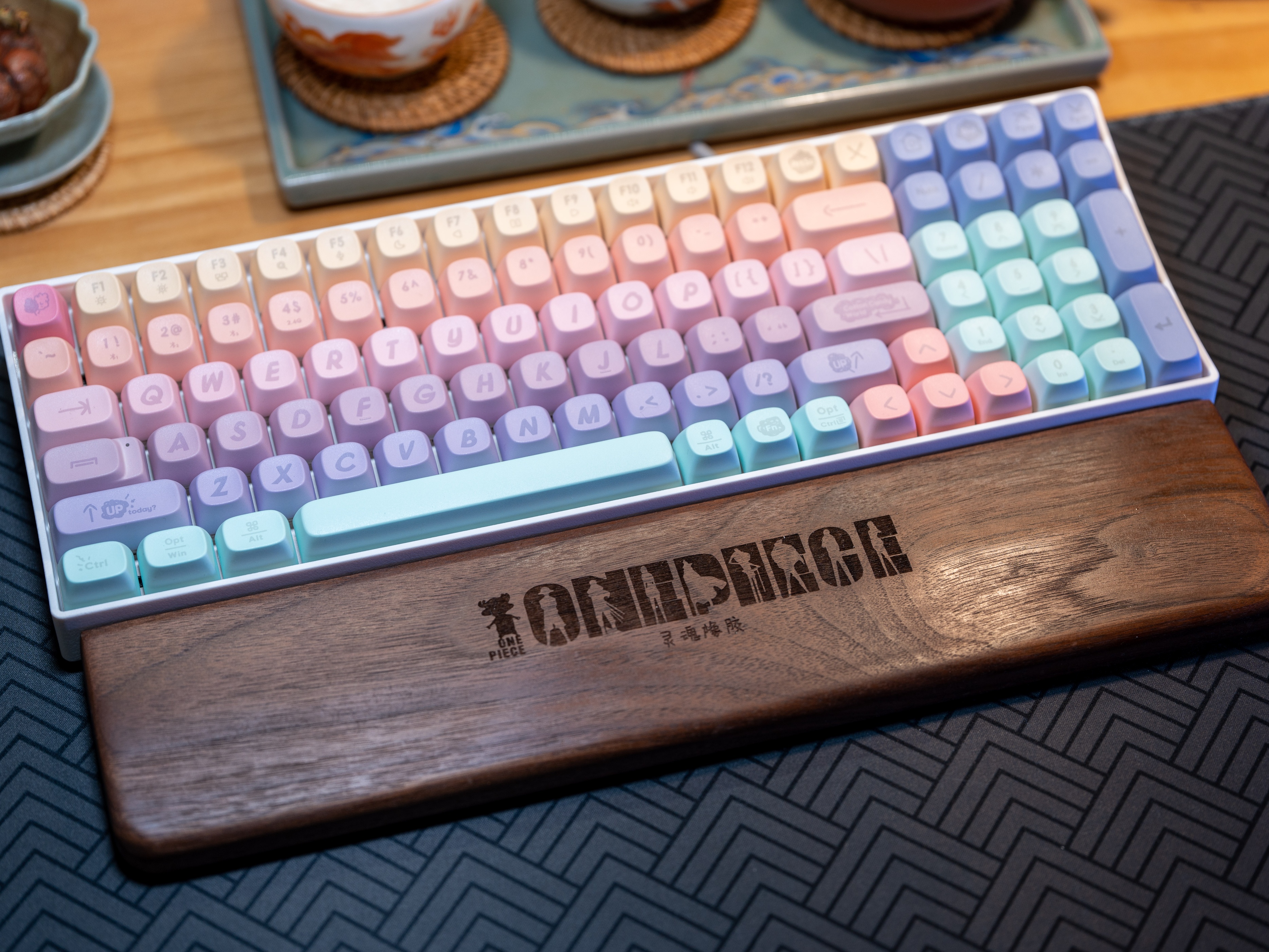 情人节送女朋友礼物女朋友回礼吗,第一次情人节送女生500的礼物