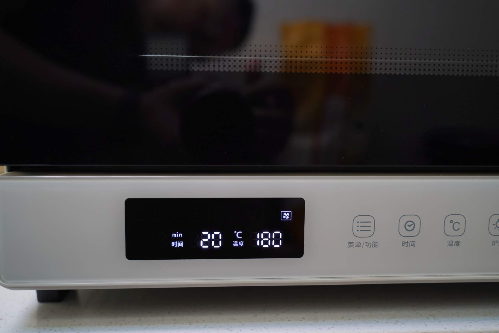 长帝大白鲸和海氏i7烤箱哪个好,海氏s75和长帝大白鲸烤箱哪个好