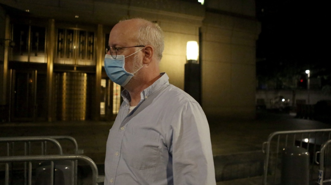 美国医生性侵百名孕妇,甚至包括总统候选人妻子!检察官却放了他