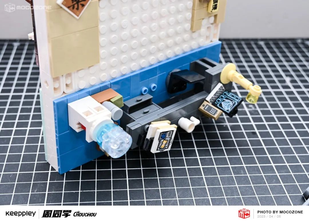 【积木测评】旋转的场景变换！周杰伦首款积木套装很有趣