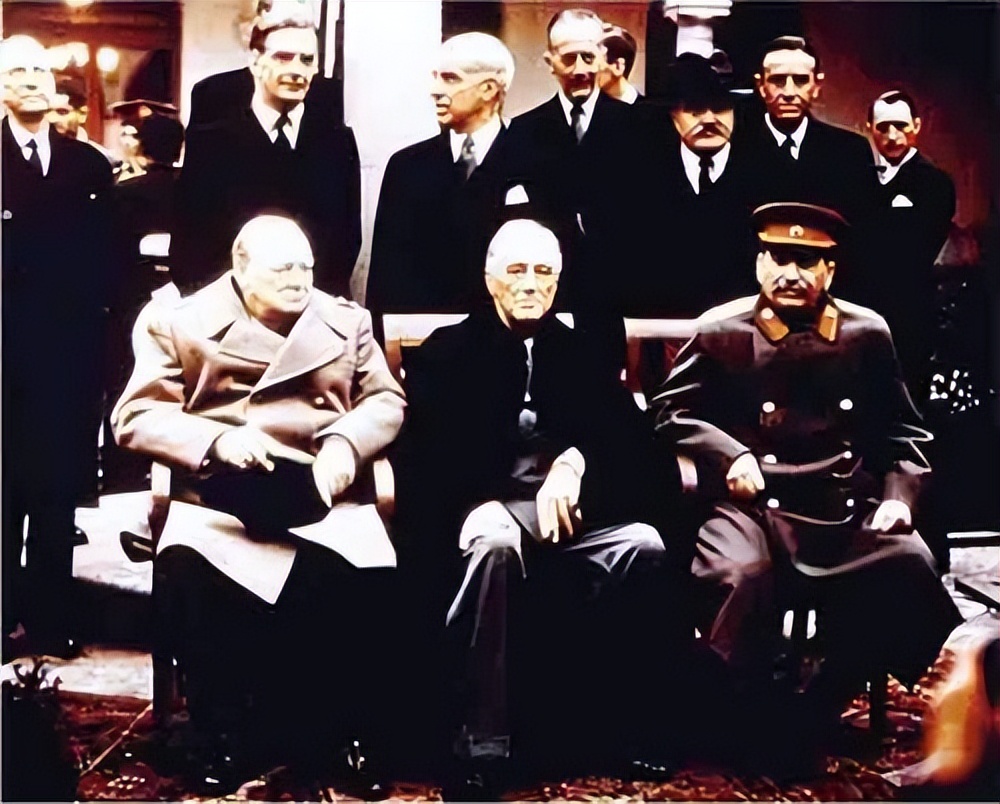 梅德韦杰夫远程导弹,梅德韦杰夫说俄罗斯先进武器