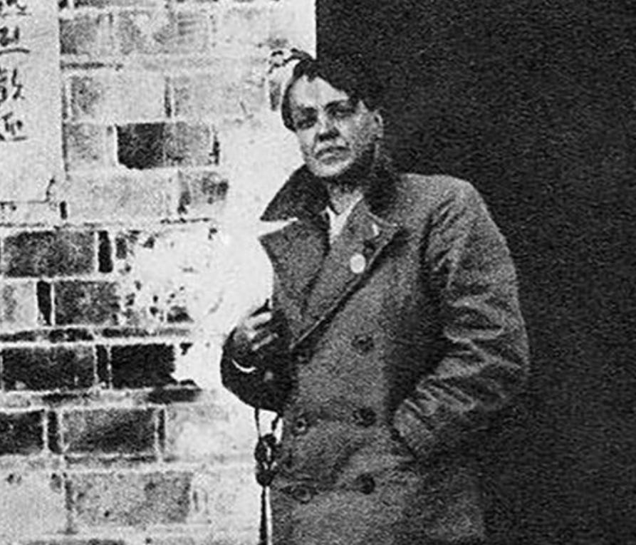 美国记者史沫特,美国记者史沫特莱采访