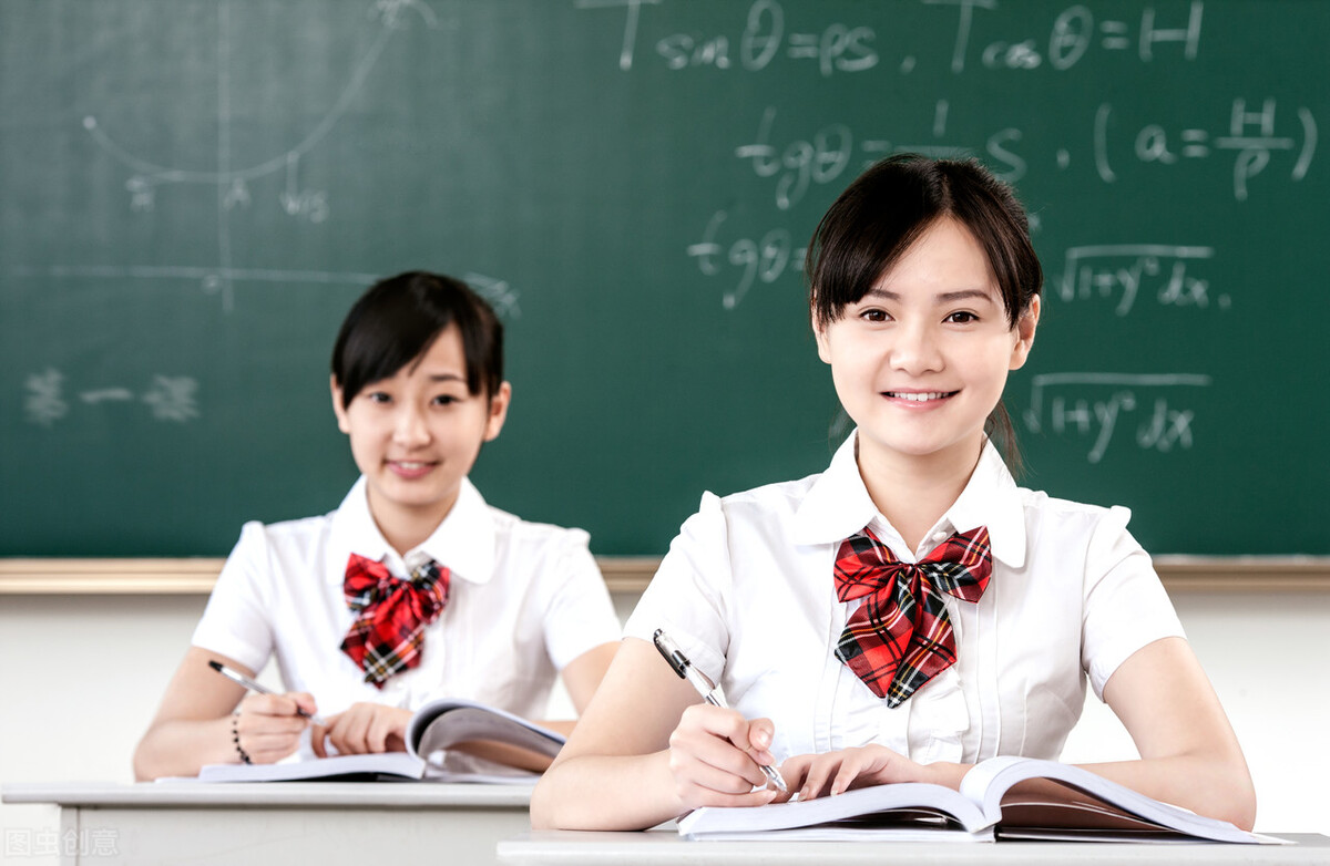 遇到品行不端学生老师的心态,老师对成绩差的学生是什么态度