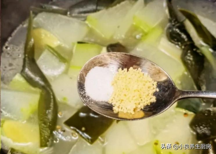 冬天喝什么汤有助于孩子长胖,入秋后孩子长高多喝这七款汤