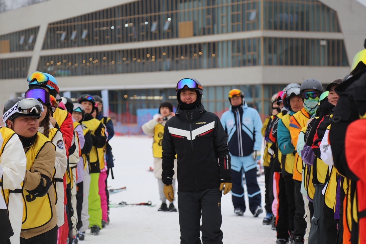 滑雪初级指导员国家职业资格,国家滑雪指导员资格证查询