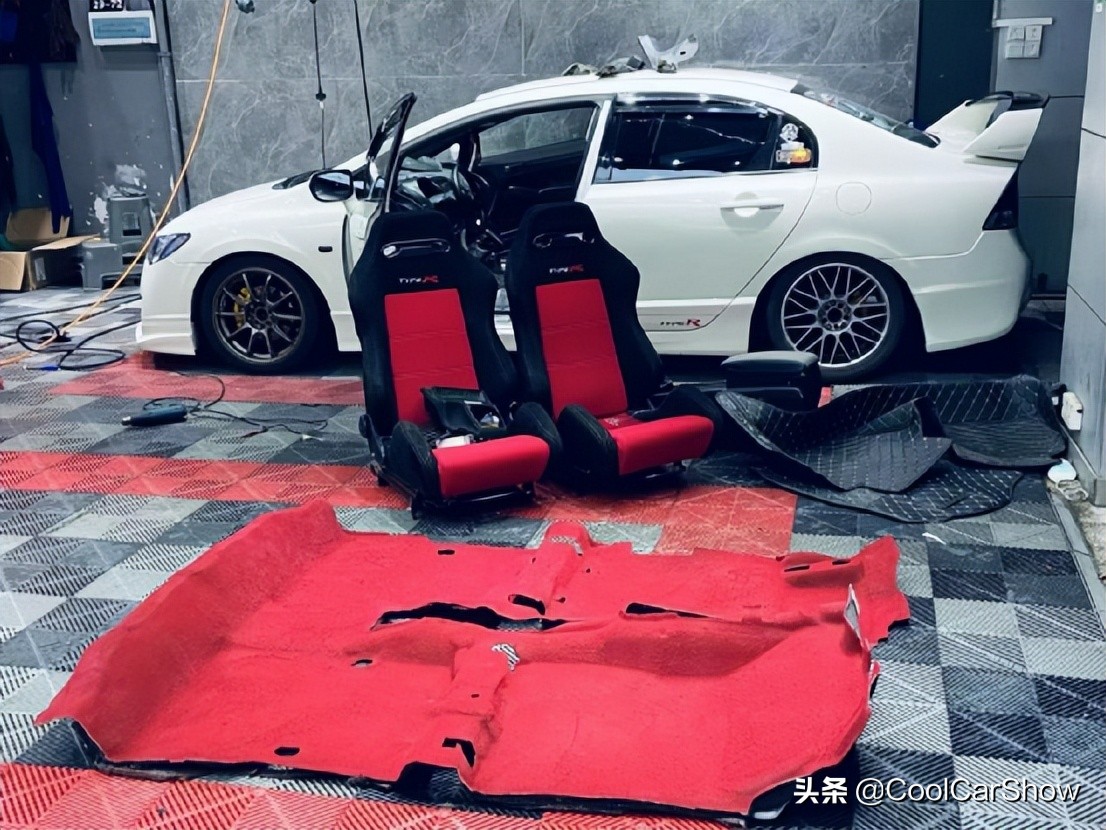 可盐可甜的cc,本田八代思域效果图