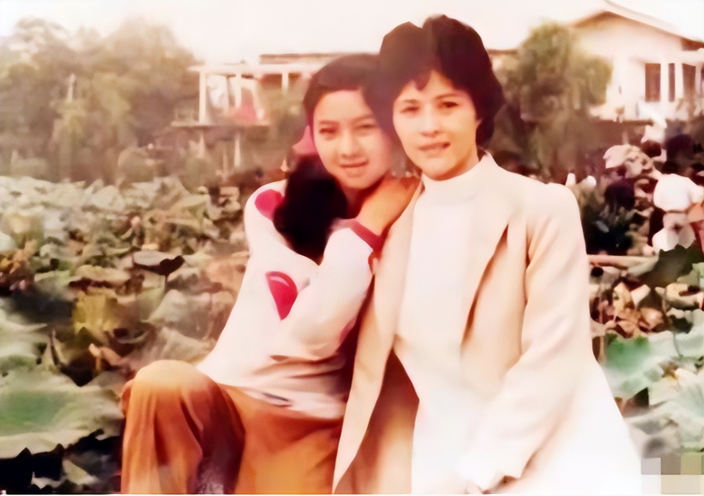 田海蓉经历亲人离世,田海蓉参加徐明的葬礼了吗