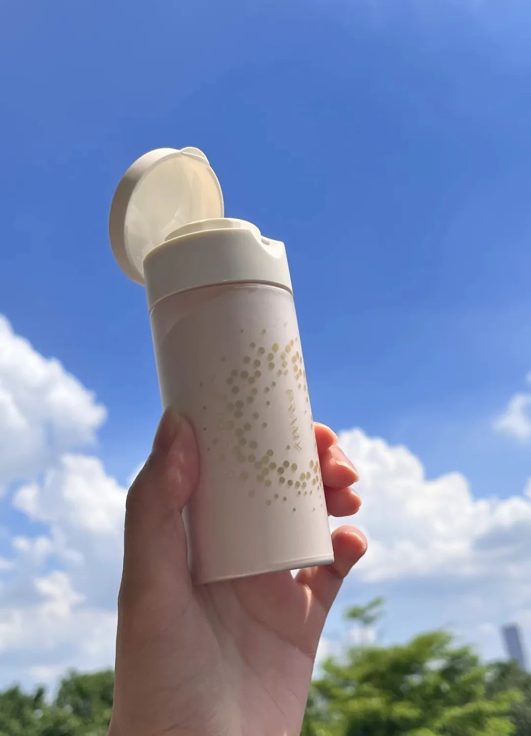 澶╃敓濂界毊鎺ㄨ崘,澶╃敓鐨偆濂界殑缇庡コ