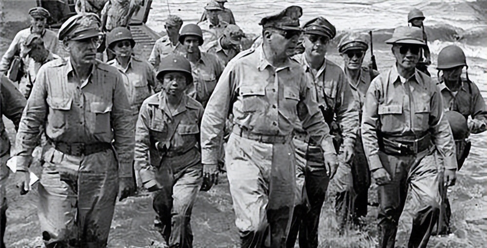 美国评的十大将军,美媒评世界四大将军