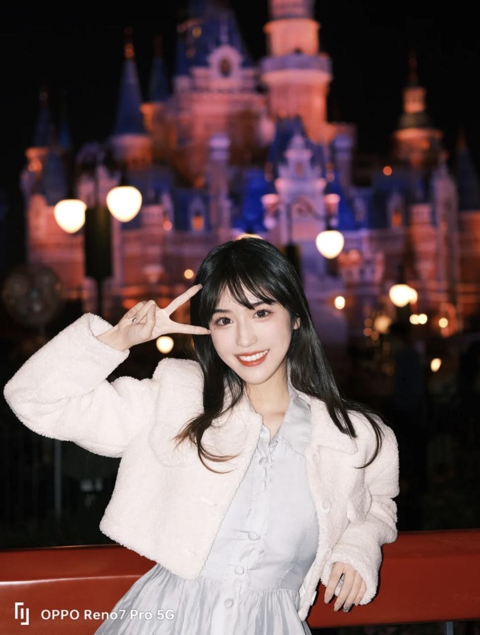 周冬雨lv大秀造型,周冬雨高奢代言