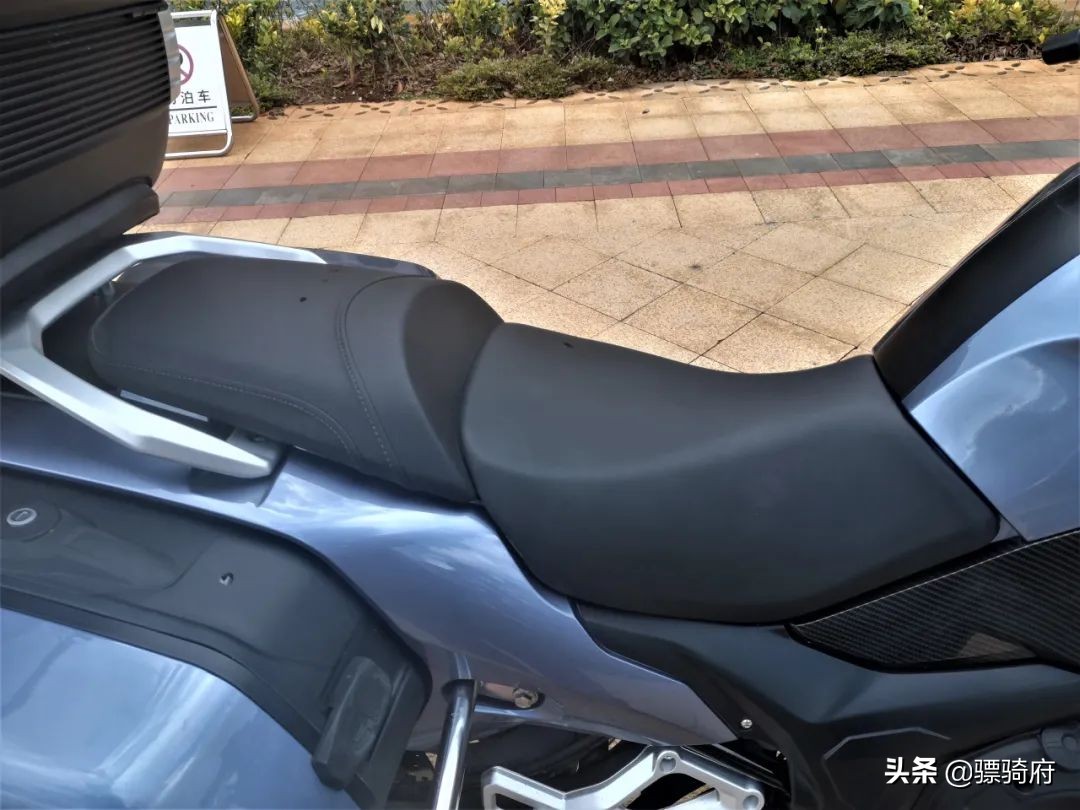 国产小金翼摩托车,国产贝纳利600cc旅行车