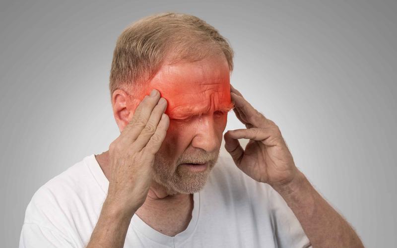 脑出血睡觉前有哪些征兆,脑出血前征兆马上就医来得及吗