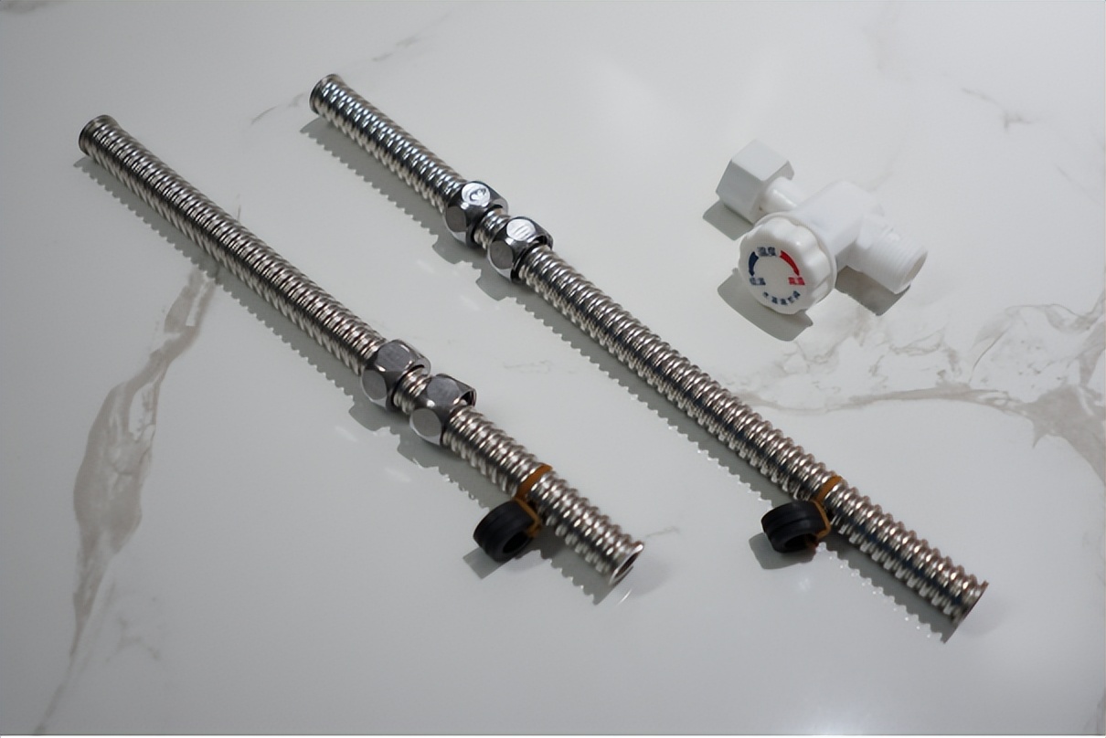 奥特朗即热式电热水器测评,奥特朗f15h-z70c即热式电热水器