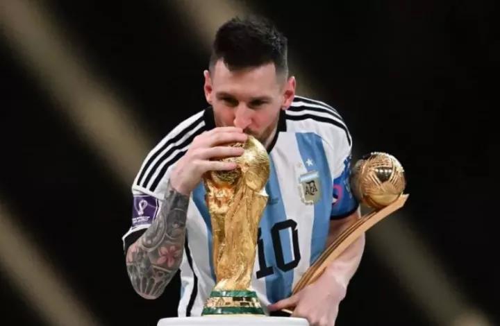 梅西低调内敛谦虚热爱家庭,梅西世界杯2022夺冠