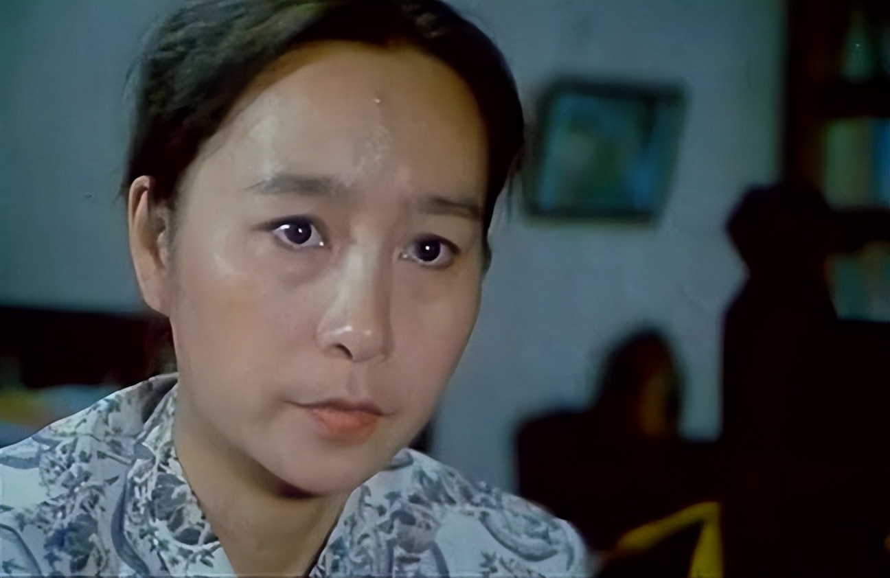 最佳女演员金鸡奖颁奖词,刘晓庆奚美娟金鸡影后