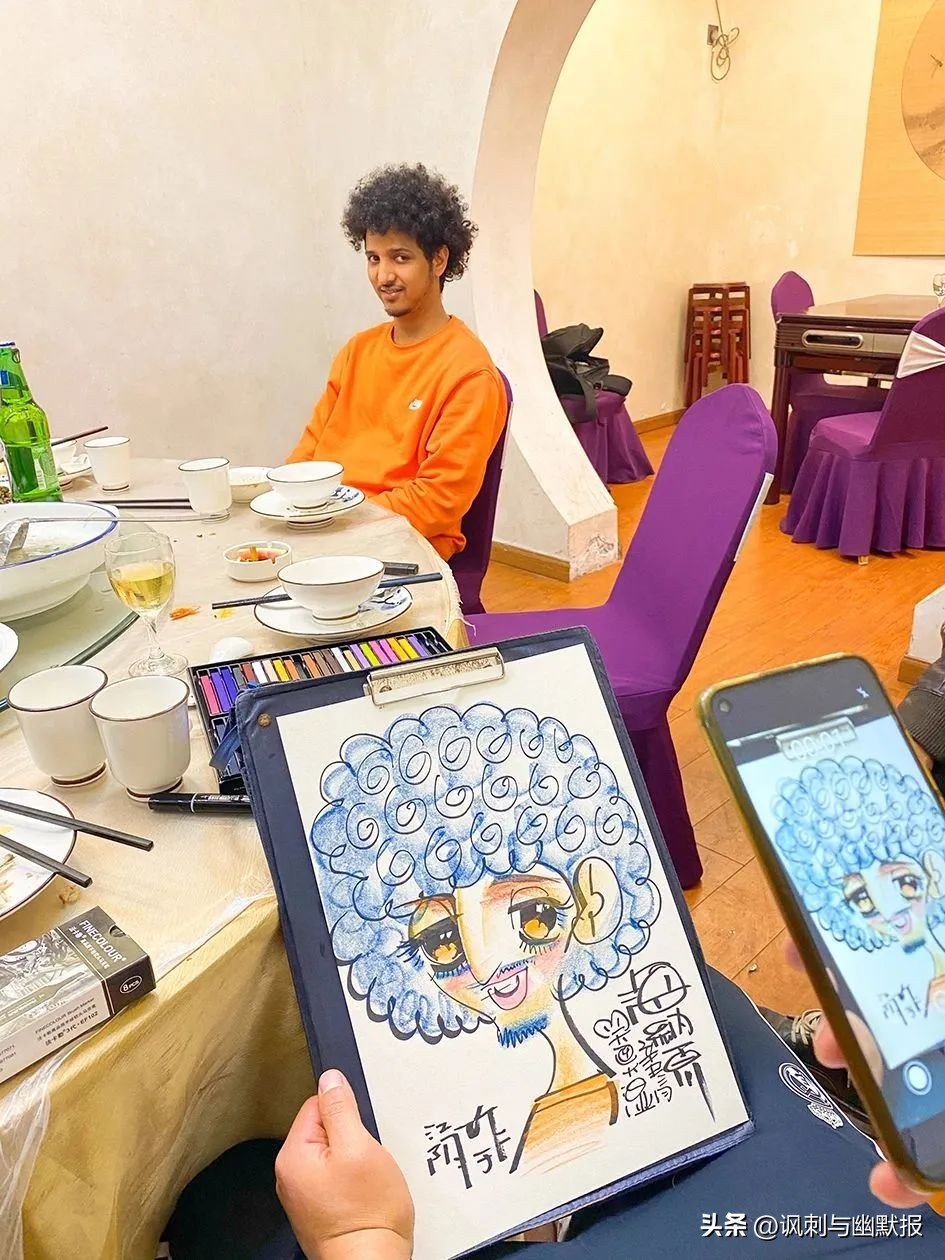 从足球明星到普罗大众——李坤漫像作品欣赏