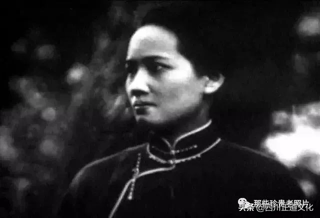 老照片纪念宋庆龄诞辰129周年