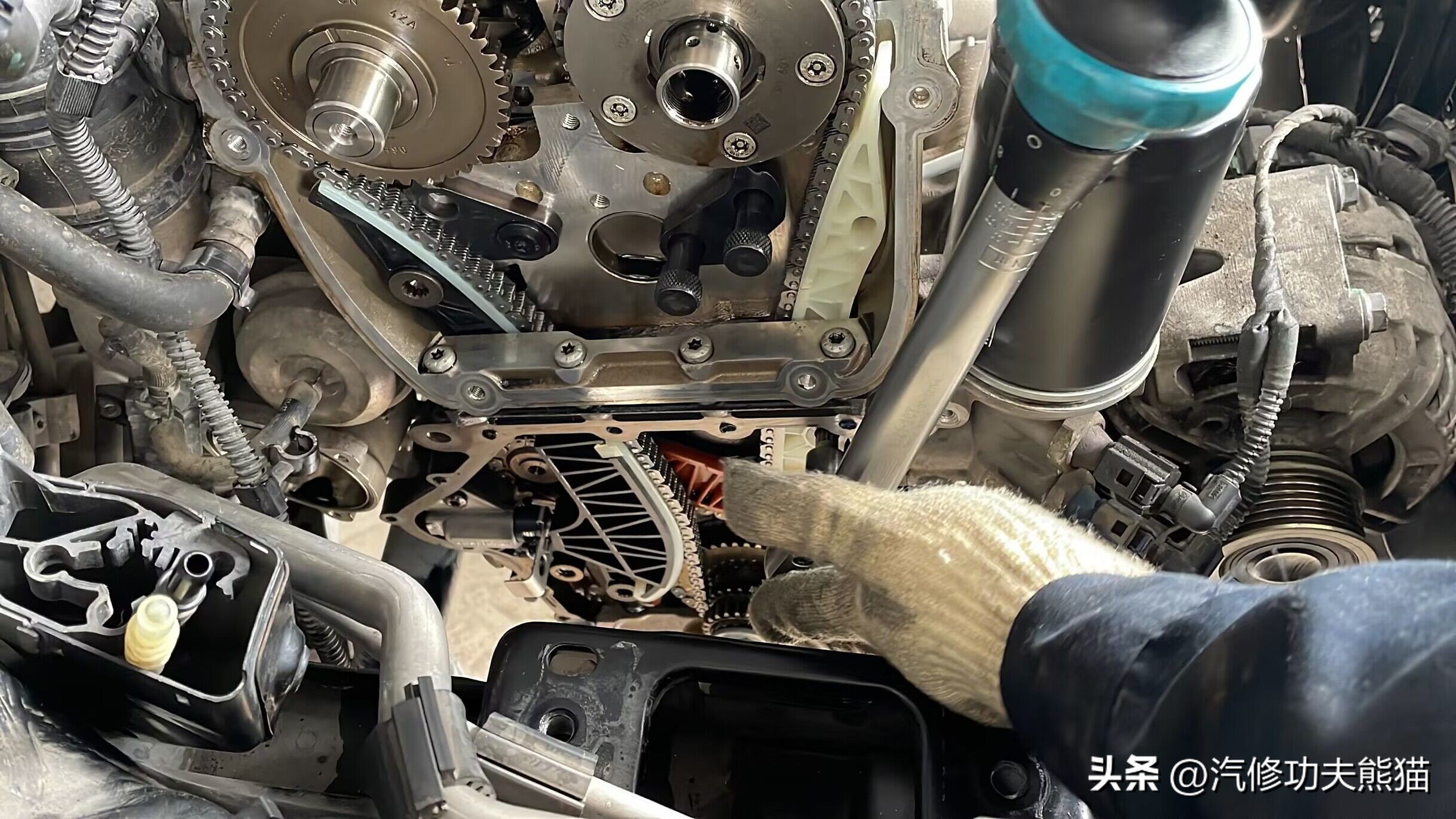 2017款大众迈腾10万公里烧机油,十年的迈腾怎么样后期维修费用