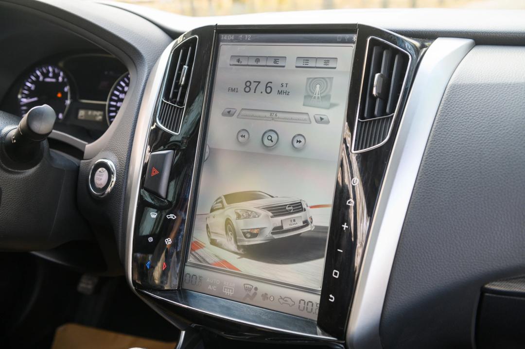 十多万一台二手天籁,日产天籁公爵2009二手多少钱一台