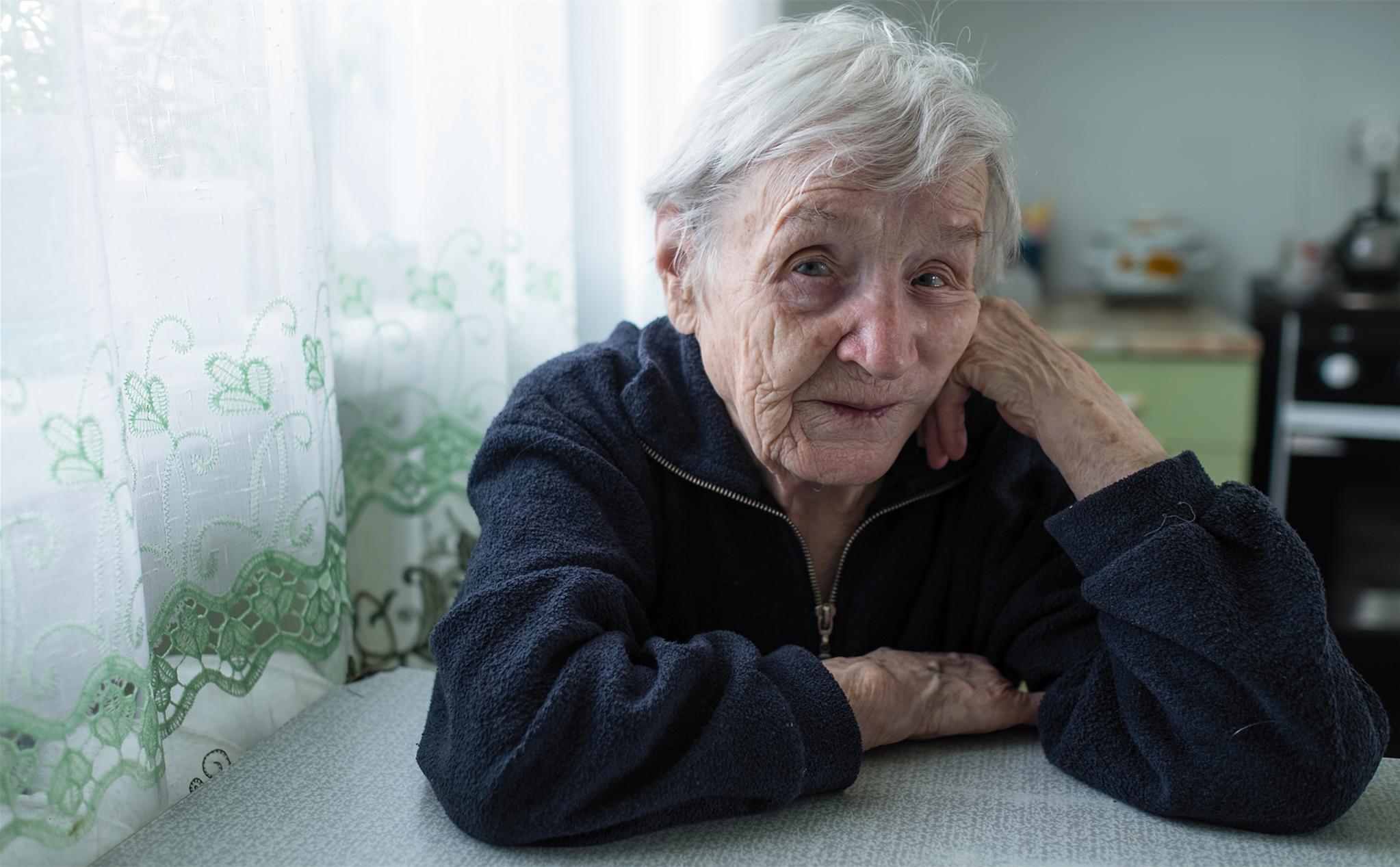 保姆给雇主洗鞋袜,保姆给雇主洗衣服经历