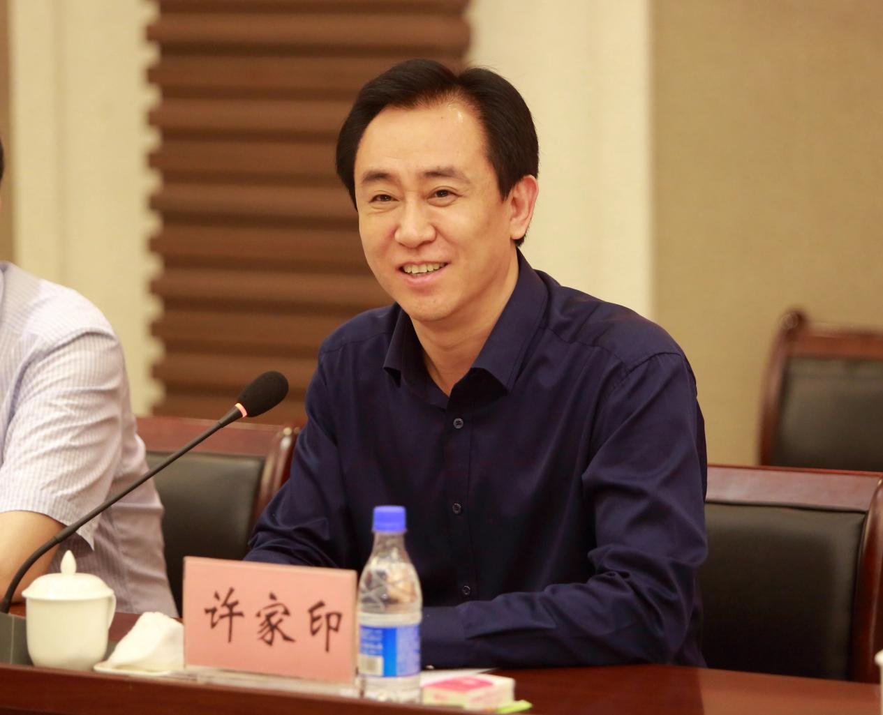 身处困境的许家印,负债两万亿的许家印还能翻身吗