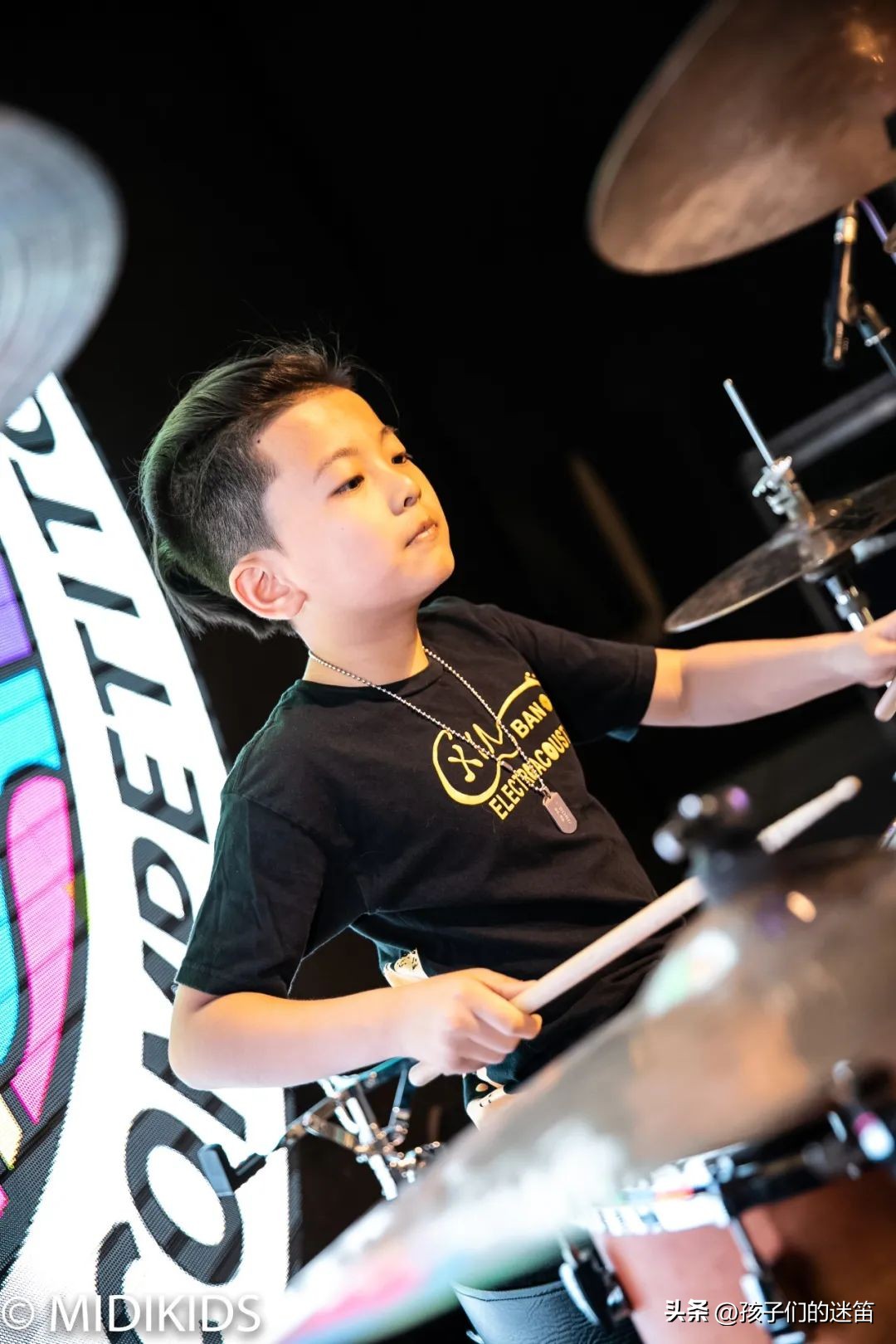 “嗨，我们是14G，来自西安的小伙计”