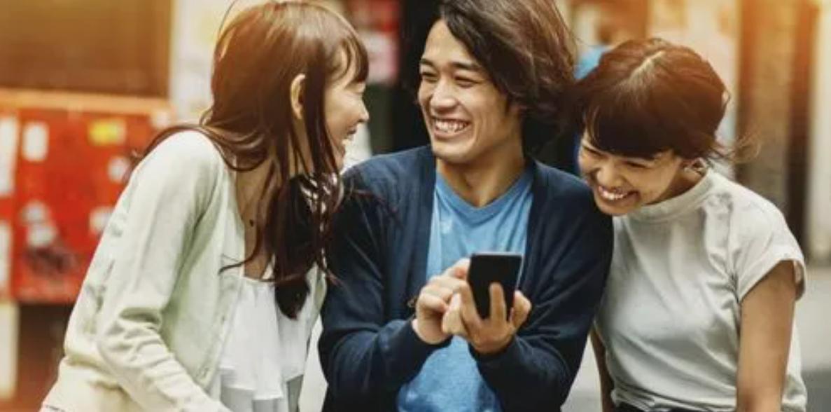 动物在交配前，为啥会先闻对方的屁股，小小肛门释放了多少信息？