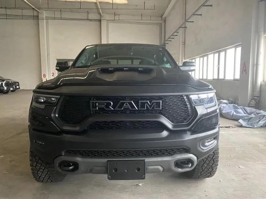 不上路的车要缴税么,购买2手车要上税吗