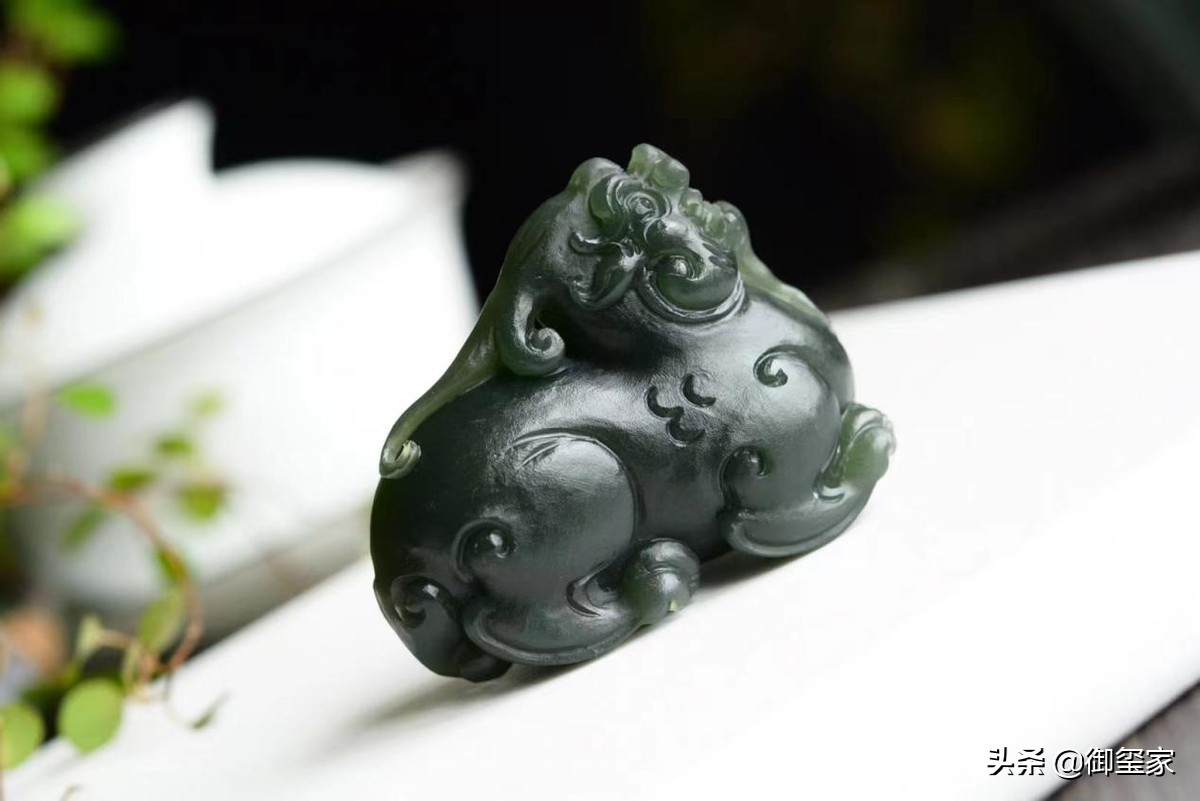 如何区别和田玉山料籽料,和田玉山料是什么玉质