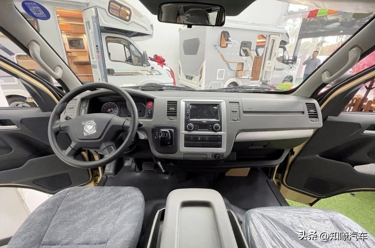 别租房买房车吧！这3款国产车很不错，售价也就是北京上海1年房租